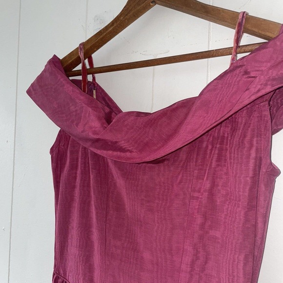 Vintage 1930s-1950s Fuschia Moire Evening/Formal/Cocktail Dress Off Shoulder - Picture 6 of 7